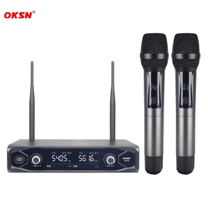PROFESSIONAL MICROPHONE Frequency-Hopping Wireless Microphone System SN-82