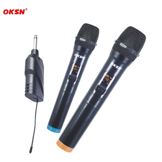 PROFESSIONAL MICROPHONE Frequency-Hopping and Portable Wireless Microphone System SN-777 